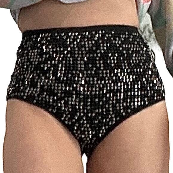 NWT Rhinestone Studded High Waist Hot Pants Bootie Shorts Size Med - Picture 3 of 15